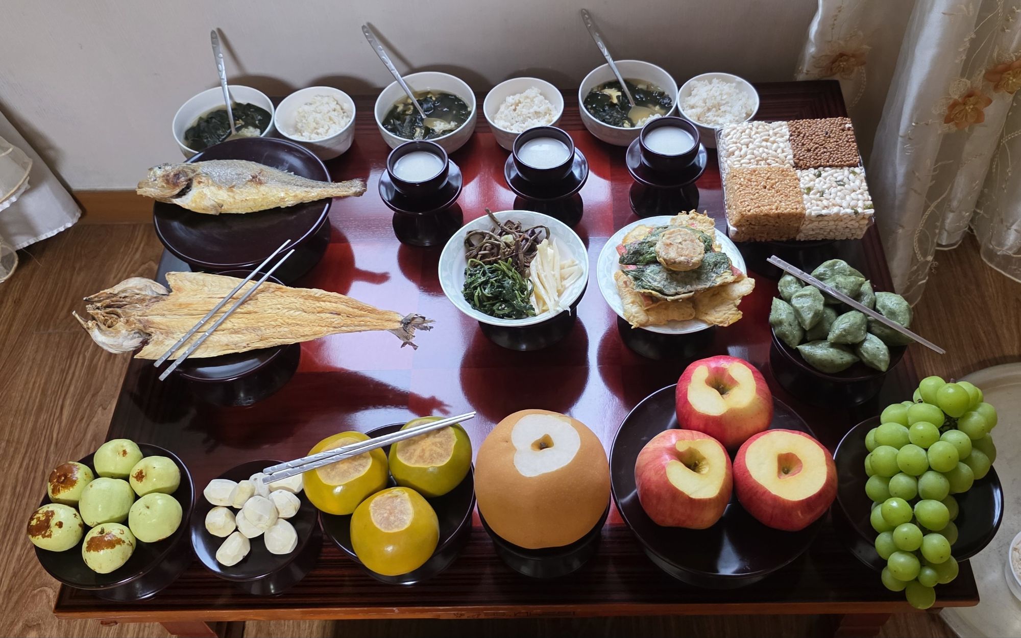 Chuseok table – Melanie's Mostly Writing